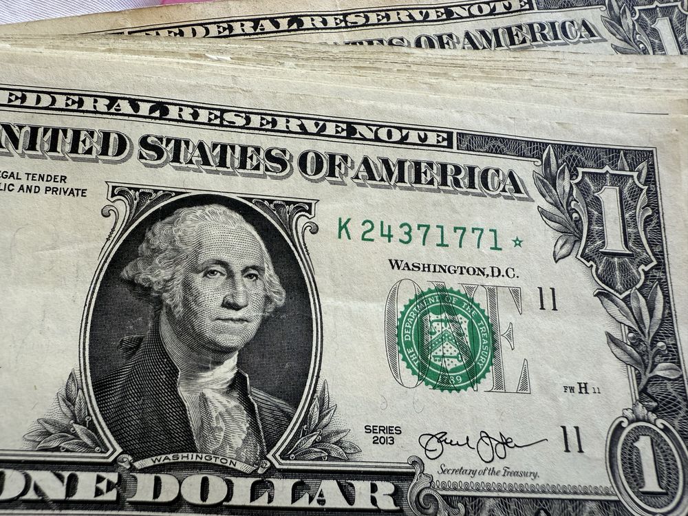 Колекційні купюри 1$* (серія заміщення)