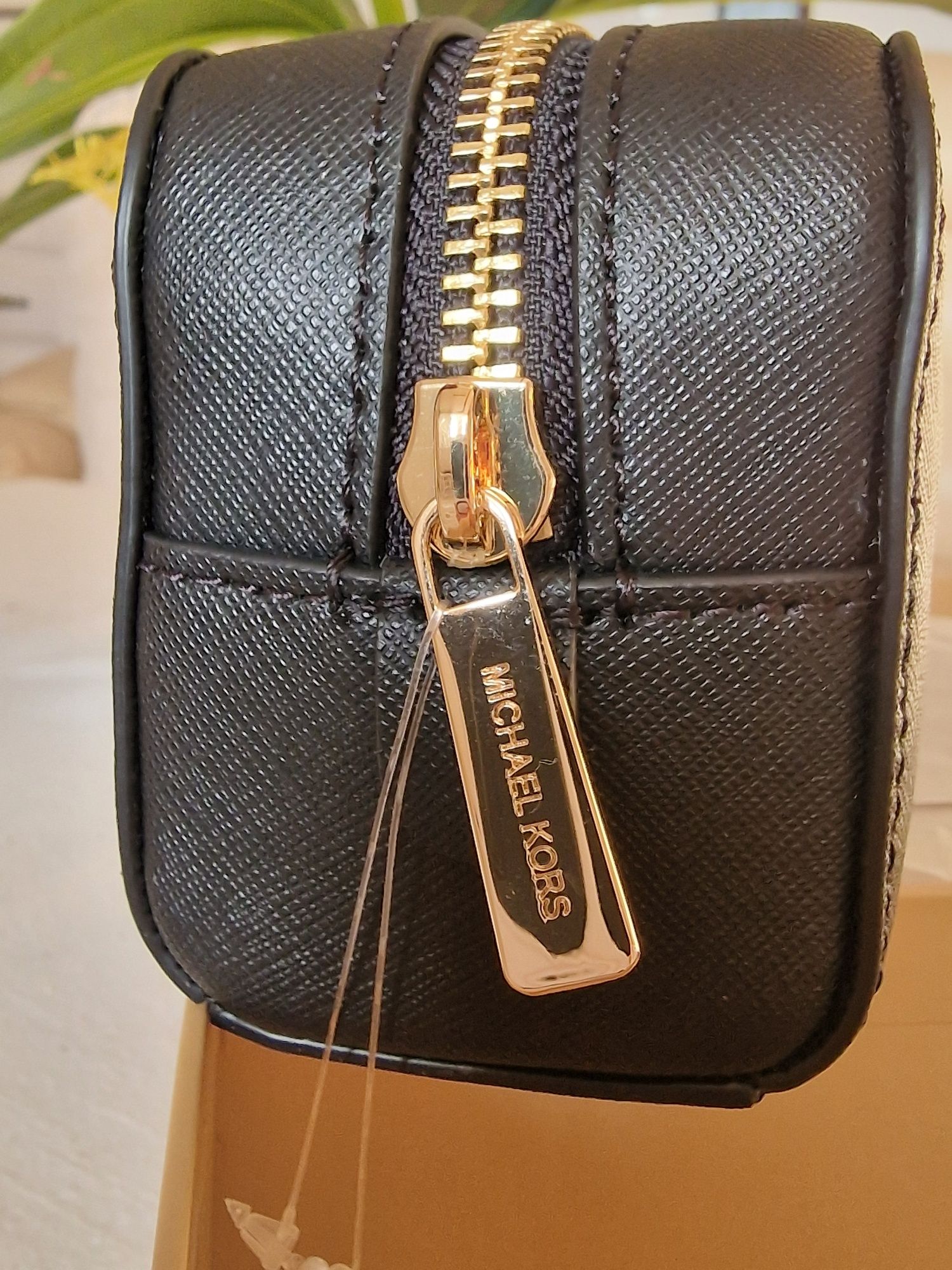 Michael Kors- zestaw upominkowy, kosmetyczka, notes