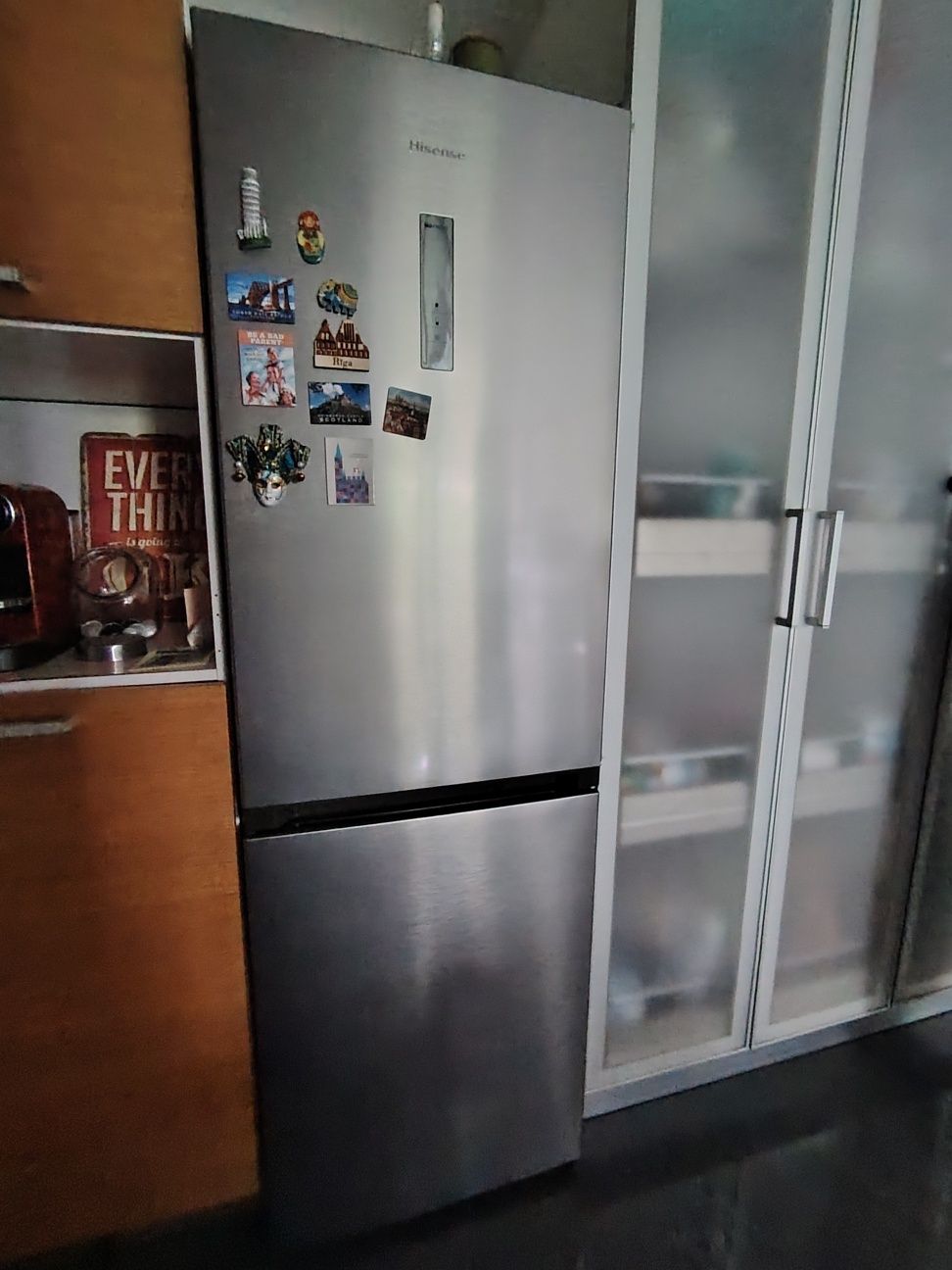 Frigorífico combinado Hisense