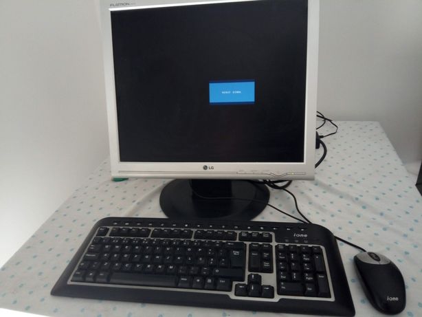 Ecrã de computadores + teclado + rato