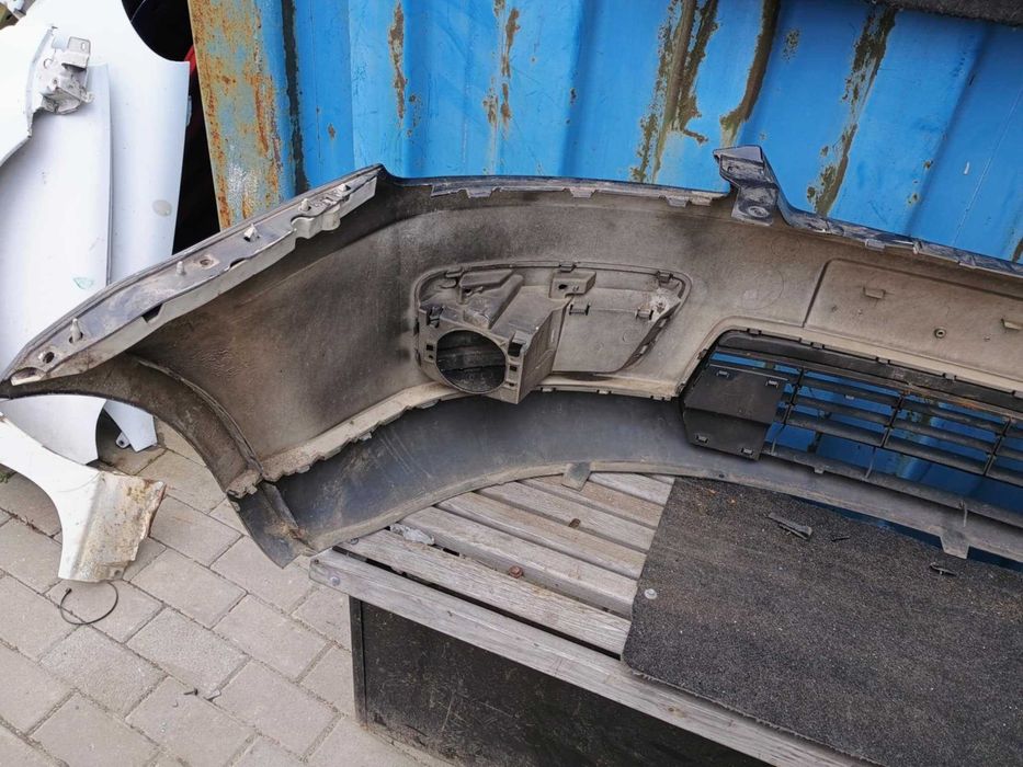 Zderzak Przód Przedni Ford Focus C-MAX KOD LAKIERU F3