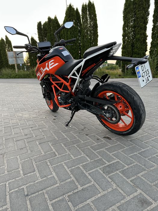 Мотоцикл KTM DUKE 390