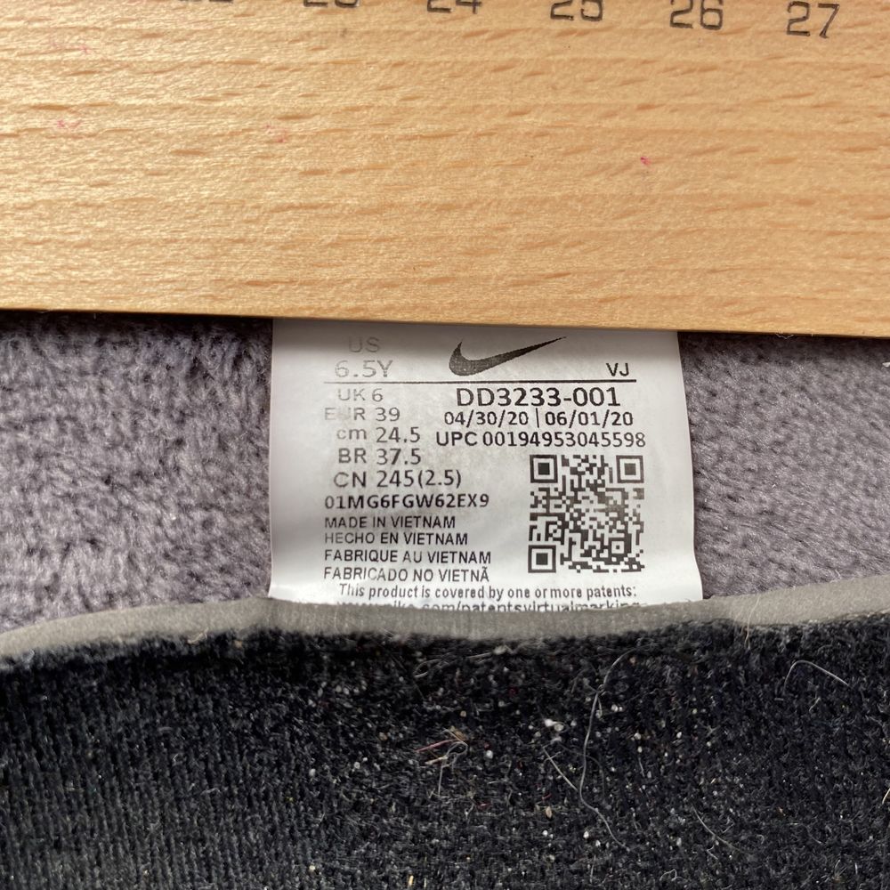 Чоловічі кросівки Nike air max 2090 р.39