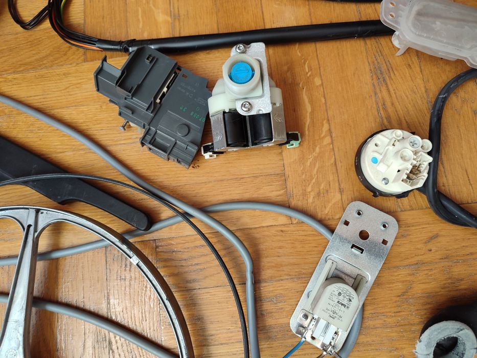 Пральна машина Whirlpool AWE 6415/1