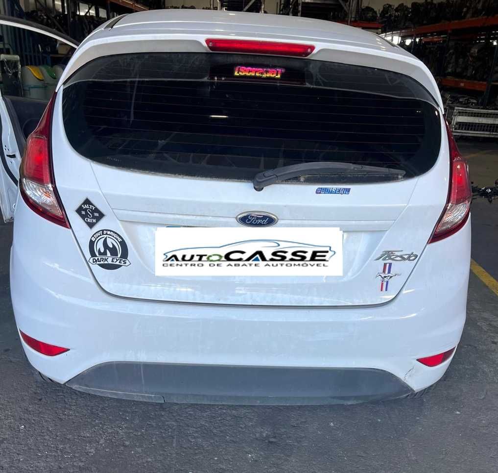 Ford Fiesta 1.5 TDCI de 2014 para peças