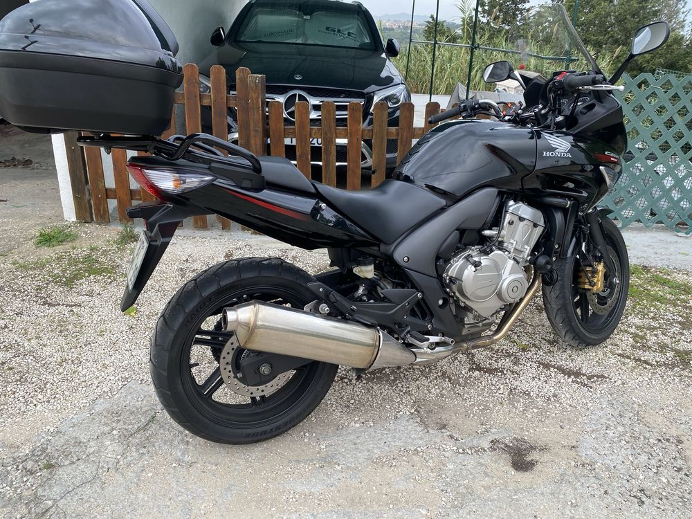 CBF600 SA,Rigorosamente como nova-Revisao feita-Varios extras.20mil km