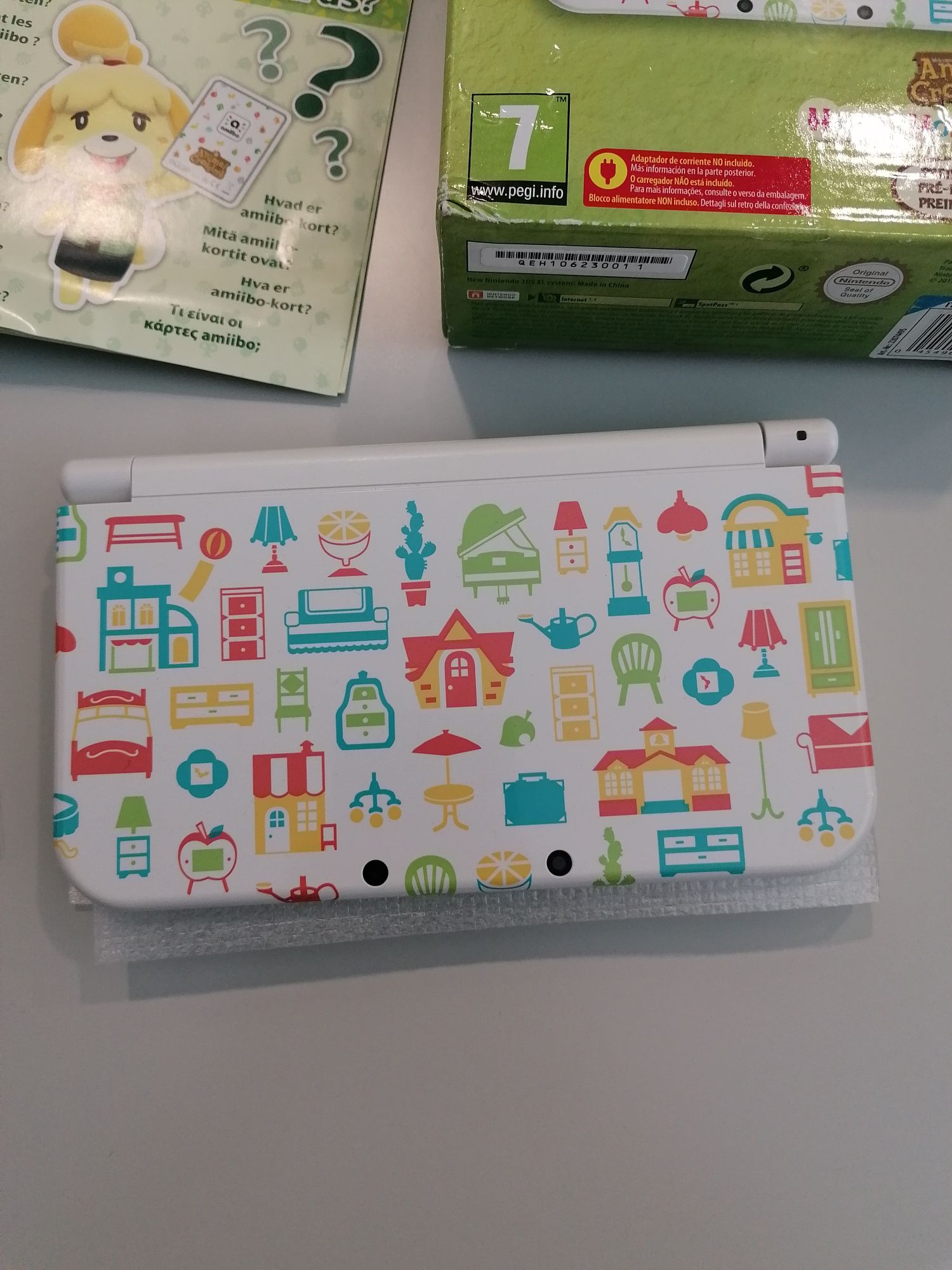 New 3DS XL Animal crossing CIB 64GB Homebrew