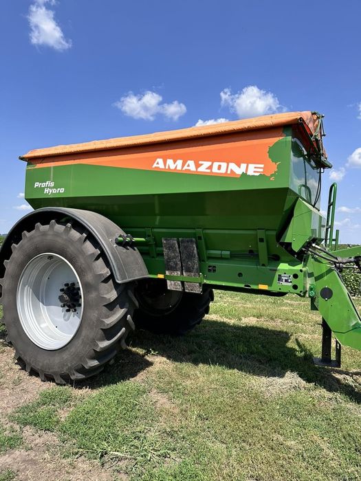 Розкидач Amazon ZG-TS 8200