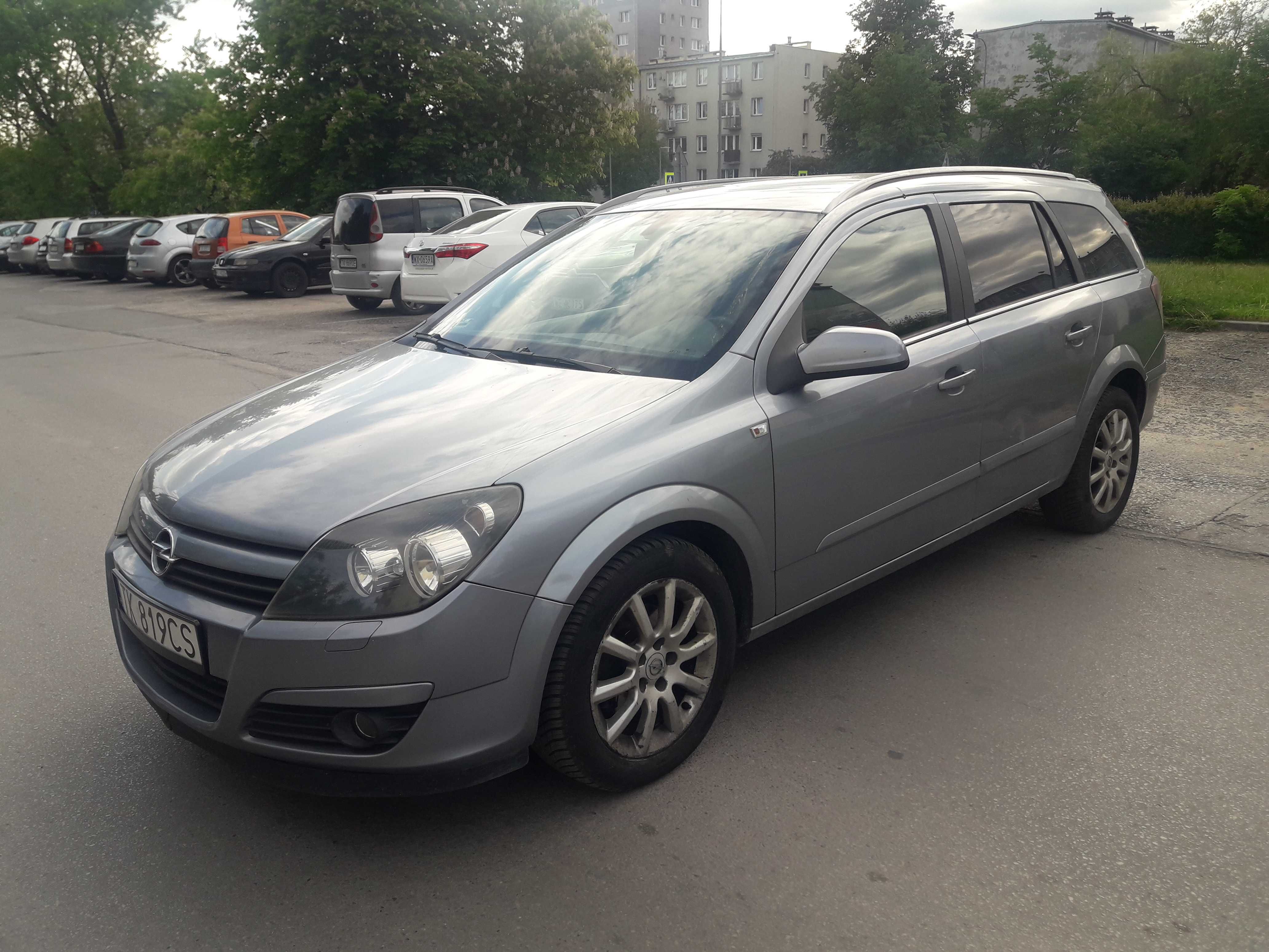 Opel Astra H 1.6 benzyna