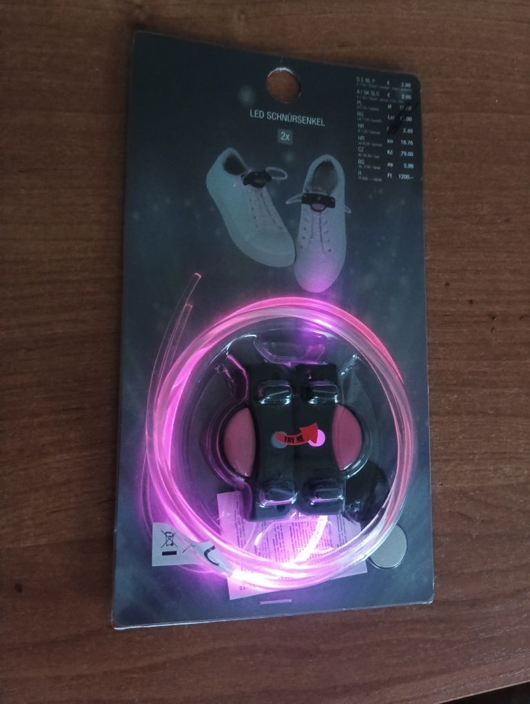 Sznurówki LED do butów