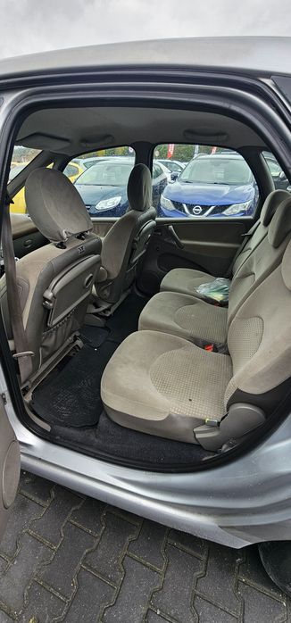 AUTO SKUP BYDGOSZCZ  Citroen Xara Picassso 2003r 1.8 GAZ hak holownicz