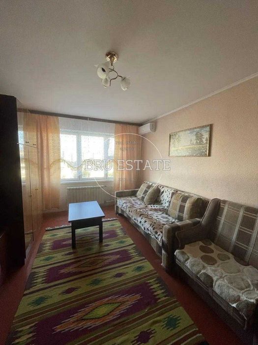 Продам 1 к  на вул. Червоної Калини 26 б   Троєщина