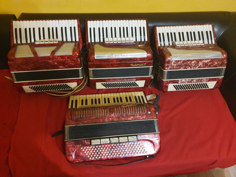 Akordeon weltmeister 120 i  muza 4 szt