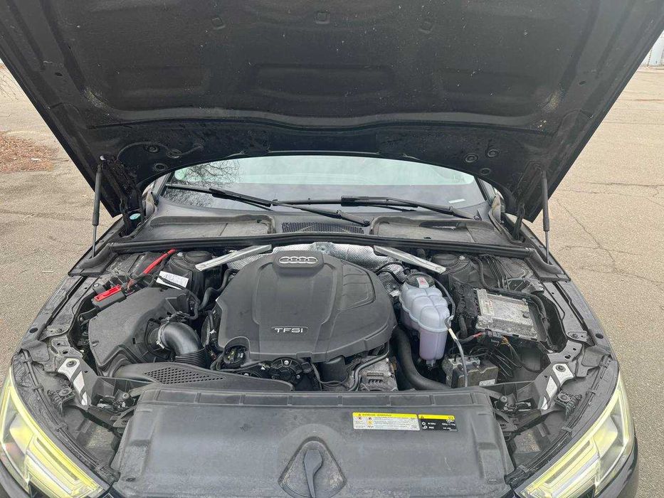 AUDI A4 B9 2.0 TFSI 2016