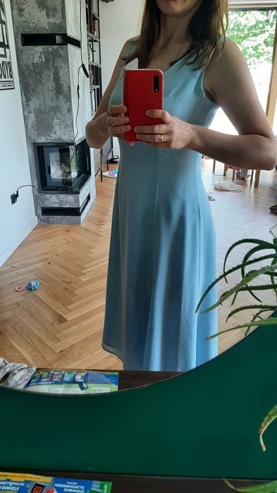 Błękitna sukienka zwiewna idealna na wesele, rozm. M, stan bdb