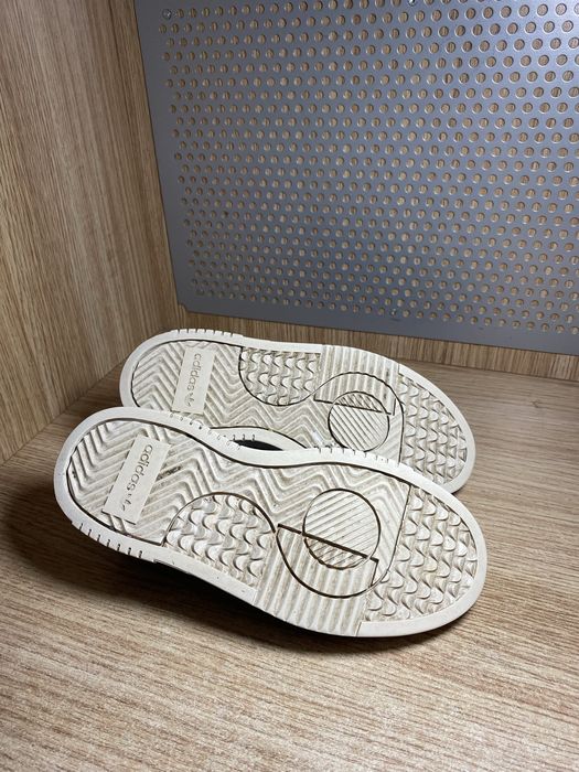 Макасіни Lacoste розмір 35,5