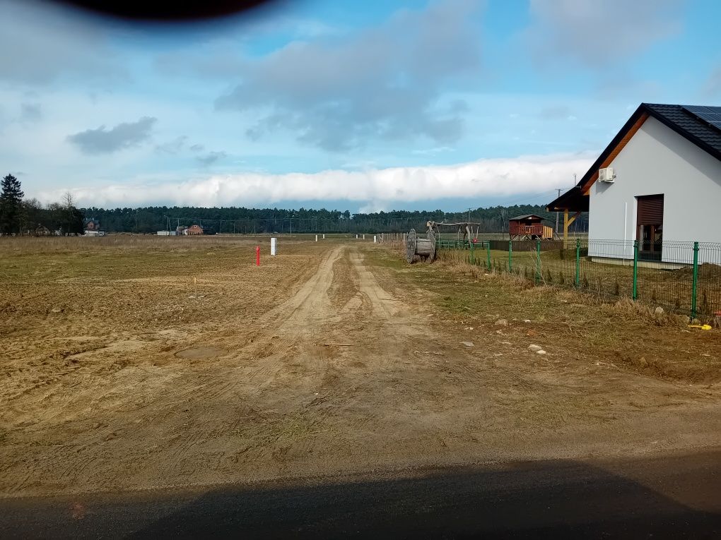 Działka budowlana uzbrojona  1000m2 KOŹMIN