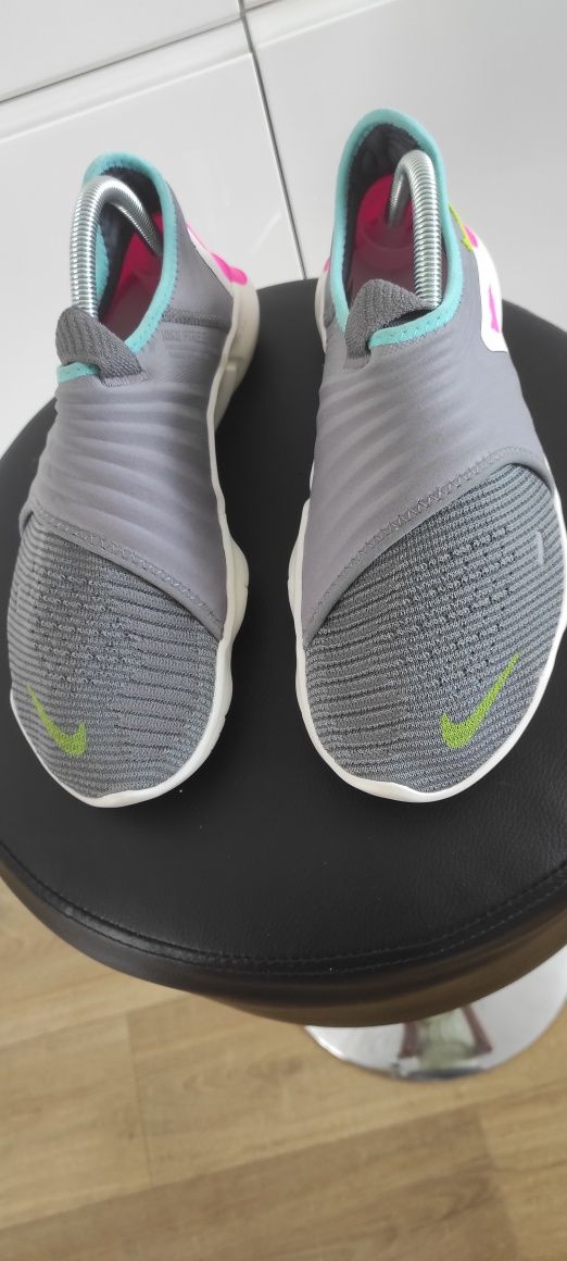 Buty sportowe Nike Free Flyknit 3.0 rozmiar 42,5