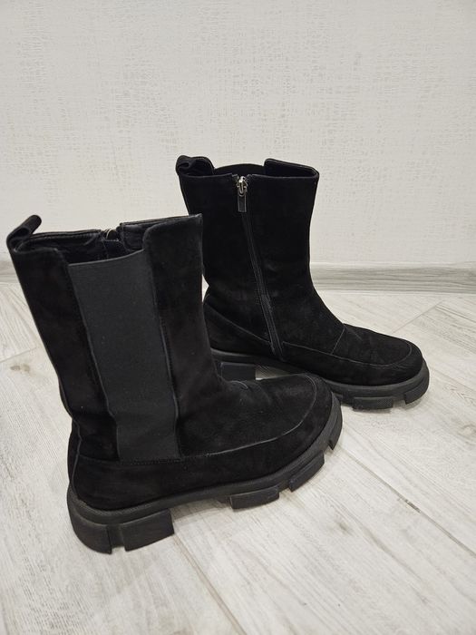 Замшеві Челсі Українського бренду VZHENEBOSI