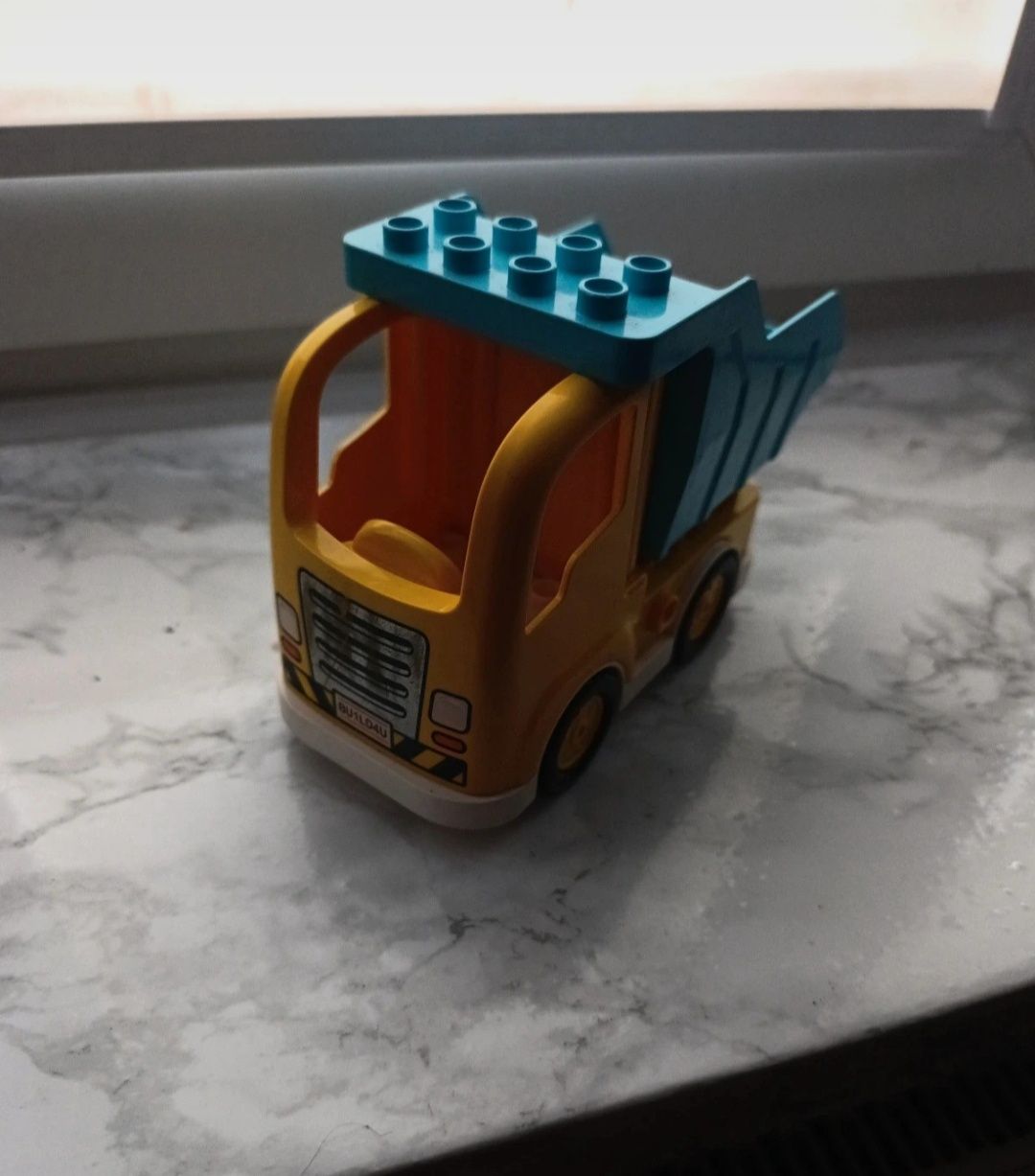 Samochód lego Duplo