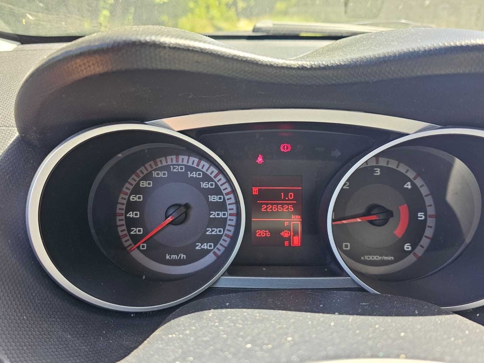 Citroen C-Crosser 2.2 HDi, manual 6 biegów