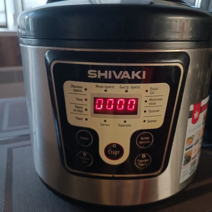 Мультиварка Shivaki. Гарний стан. 4 л.