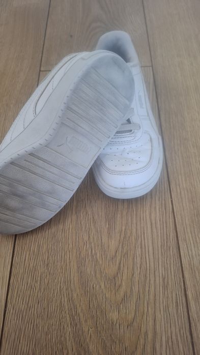 Buciki firmy PUMA w rozmiarze 27