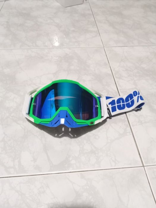 Equipamentos, luvas e óculos motocross