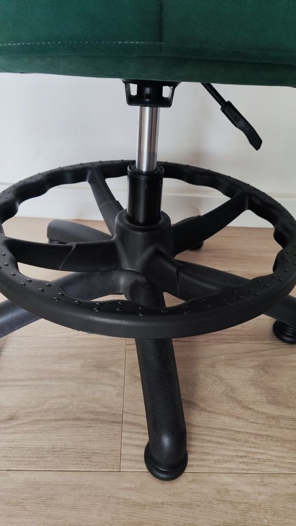 Krzesło fotel obrotowy ergonomiczny do biurka Entelo 4