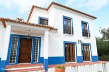 Quinta Paio Pires T5 em terreno de 17200m2
