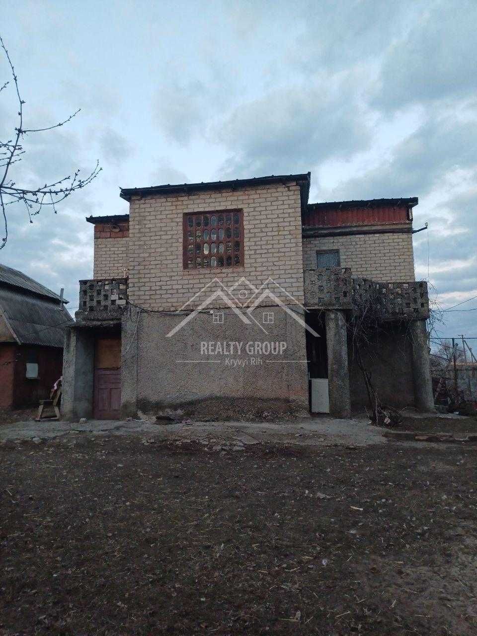 Продаж перспективного  маєтка з шикарним плануванням 5 кімн та гаражем