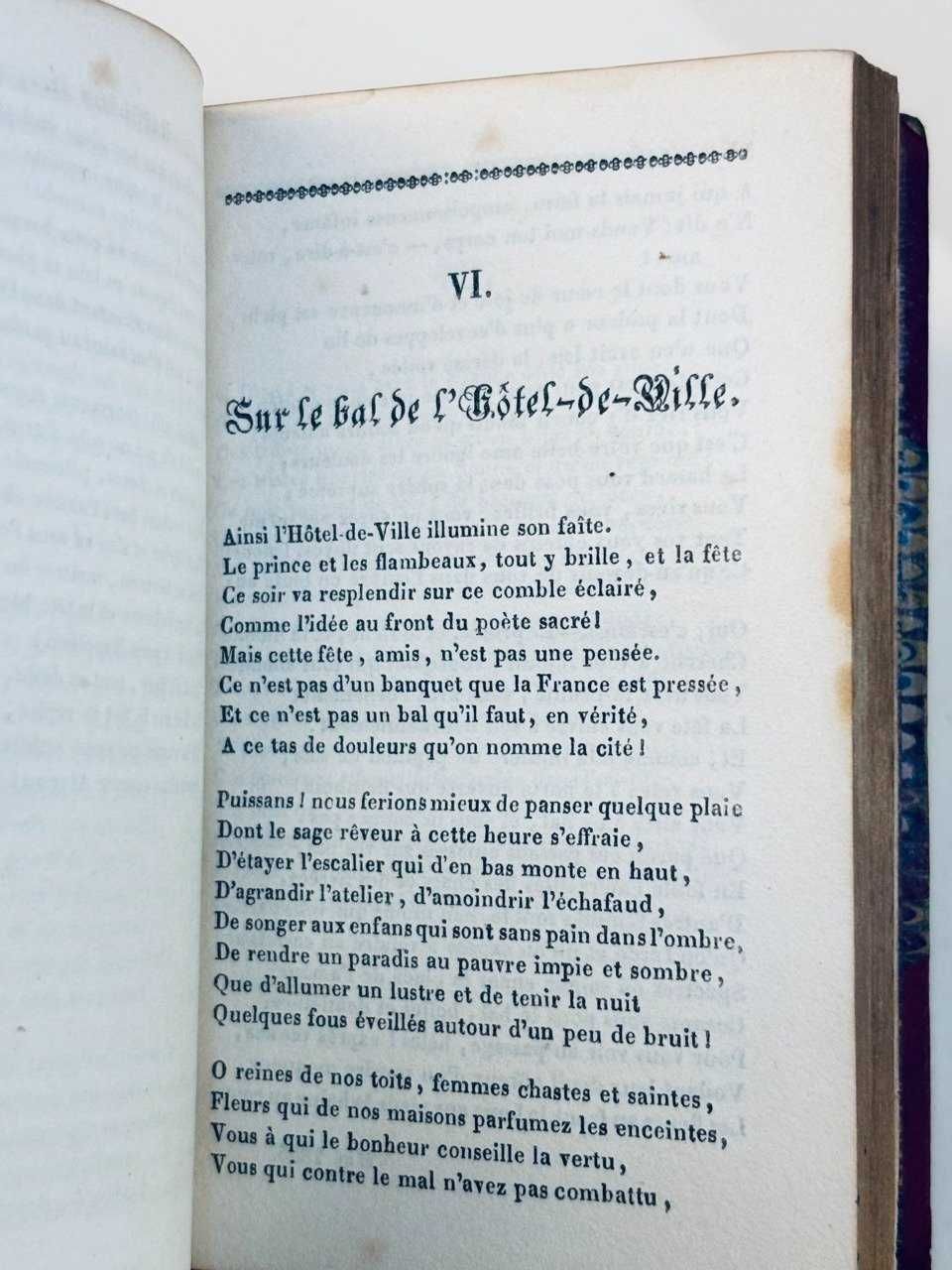 4 volumes de obras famosas de Victor Hugo, em perfeito estado. 1832-40