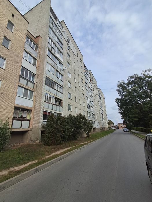 Продаж 3-кімнатної квартири з АВТОНОМНИМ ОПАЛЕННЯМ.