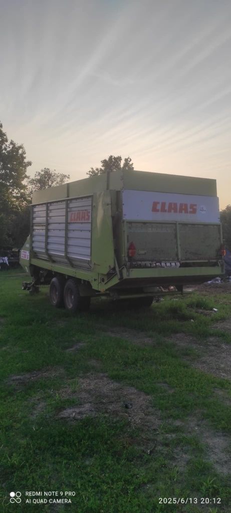 Claas Sprint 330s