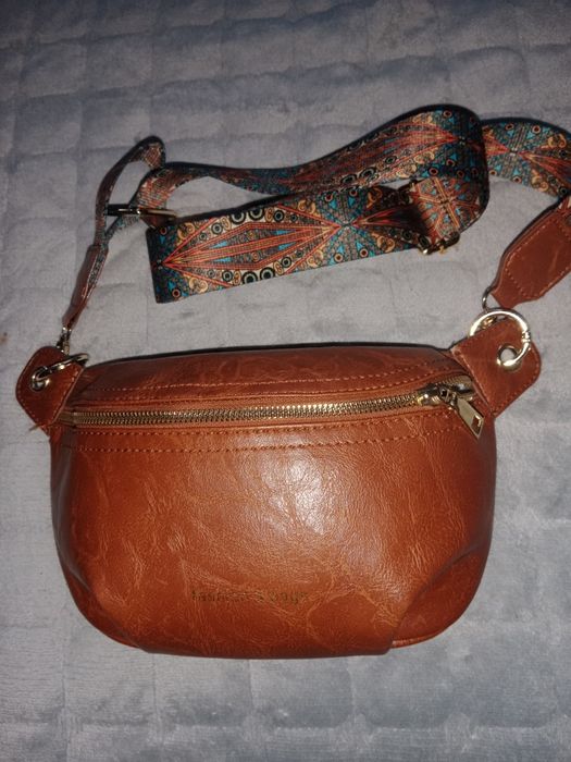 Torebka nerka brązowa