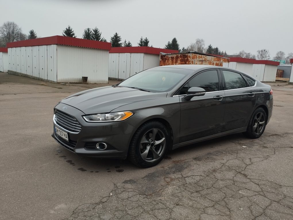 FORD Fusion 2015