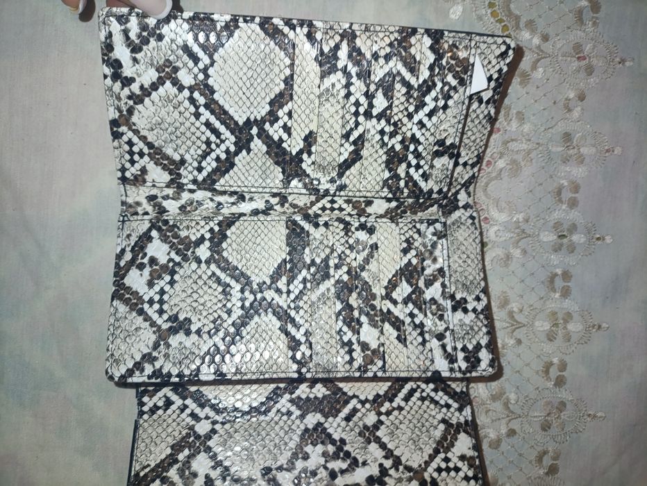 Carteira Parfois usada em bom estado