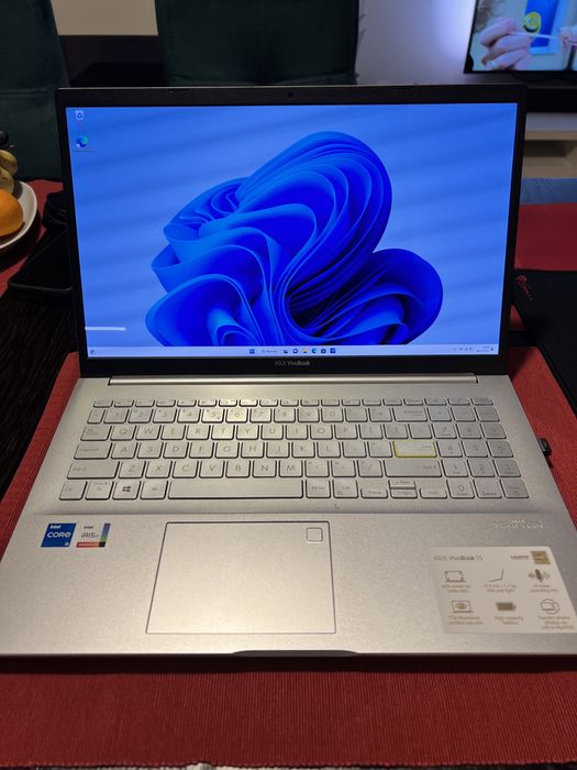 Laptop ASUS VivoBook 15 K513EA-L11957W