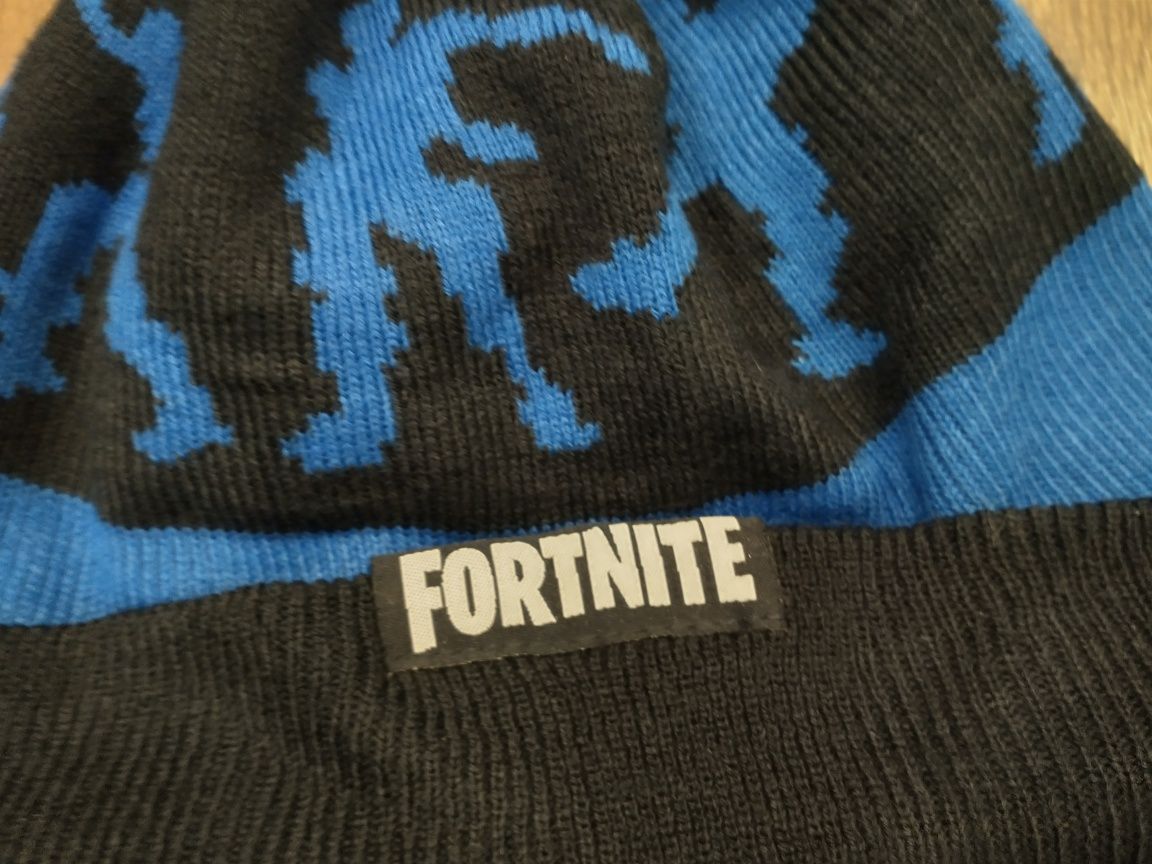 Komplet czapka + szalik Fortnite rozmiar powyżej 14 lat