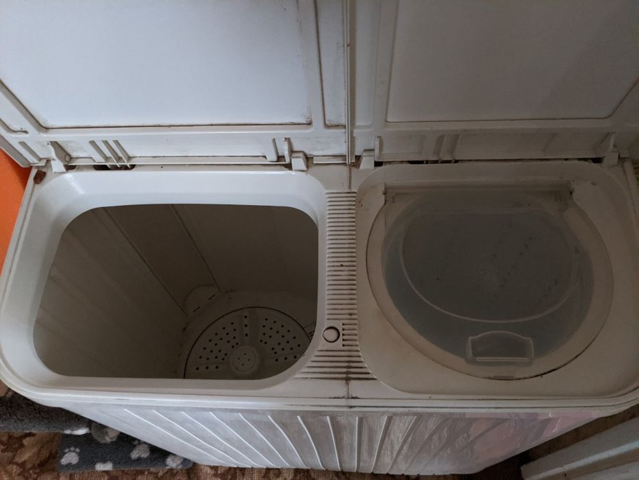 Стиральная машинка полуавтомат