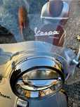 Piaggio VESPA Primavera ABS 125 - kat.B, 2 tyś. km, kask Shoei
