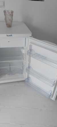 Pequeno frigorífico 2 meses de uso na garantia