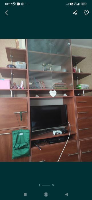 Диван, стінка шафа купе