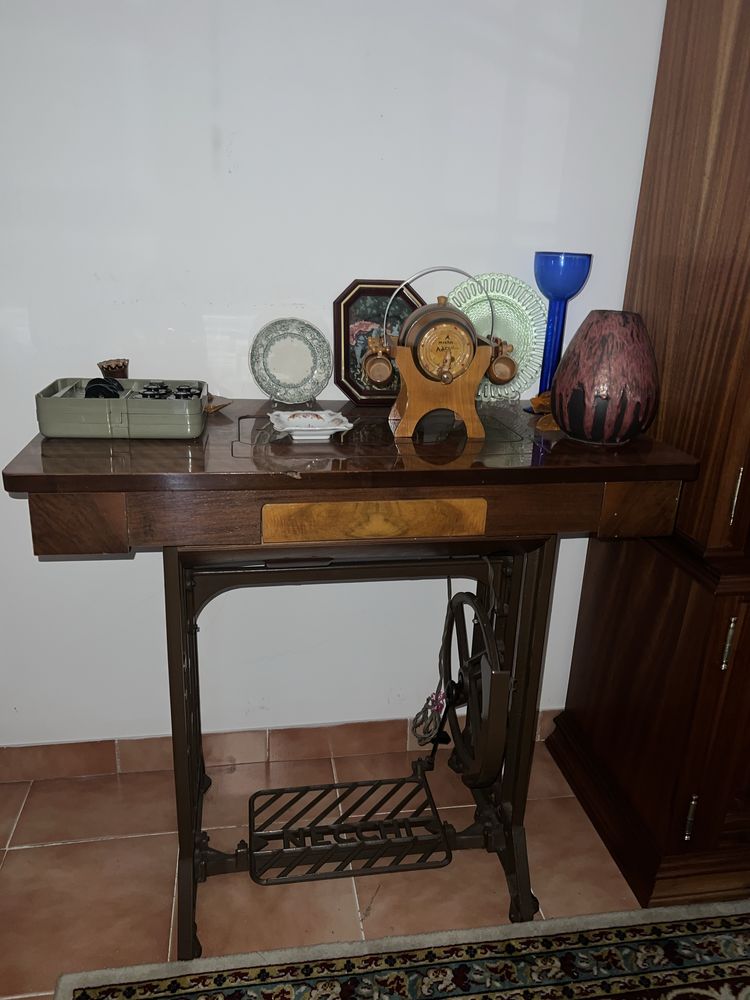 Maquina de costura vintage Singer