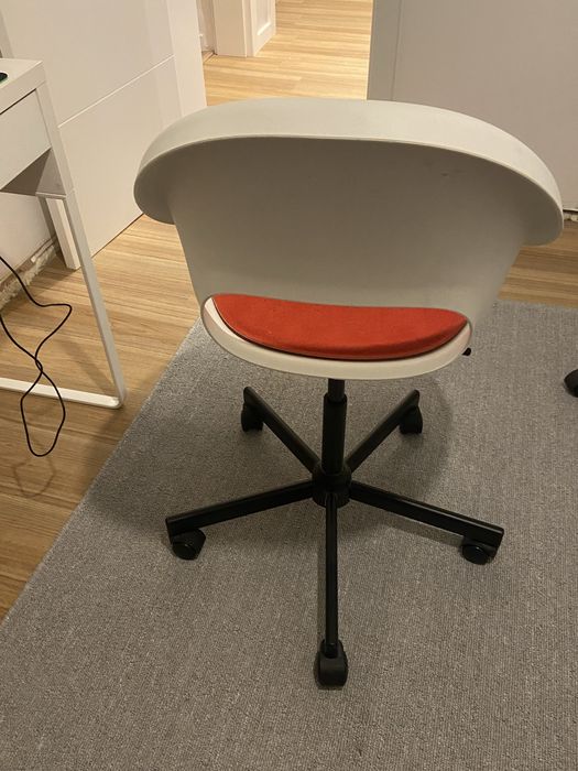 LOBERGET / MALSKÄR Cadeira p/escritório, branco