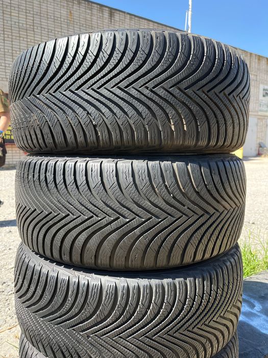 225/55 R17 Michelin Alpin5 4 Зимние шины