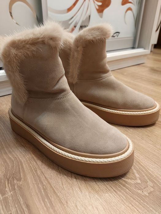 Ботинки,  угги натуральная замша