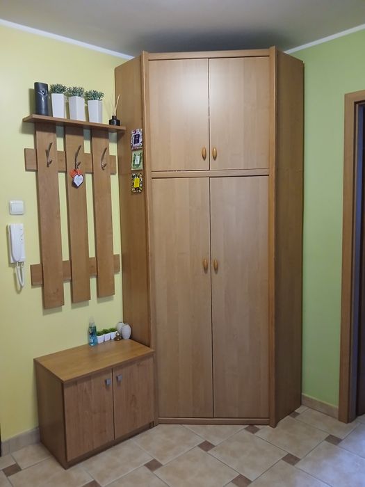 Szafa narożna, szafka na buty,wieszak na ubranie