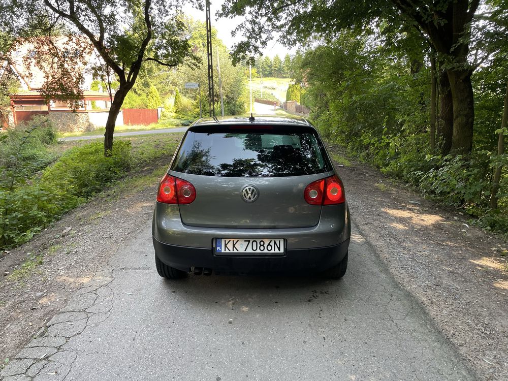 VW Golf V 4x4 2.0 Tdi