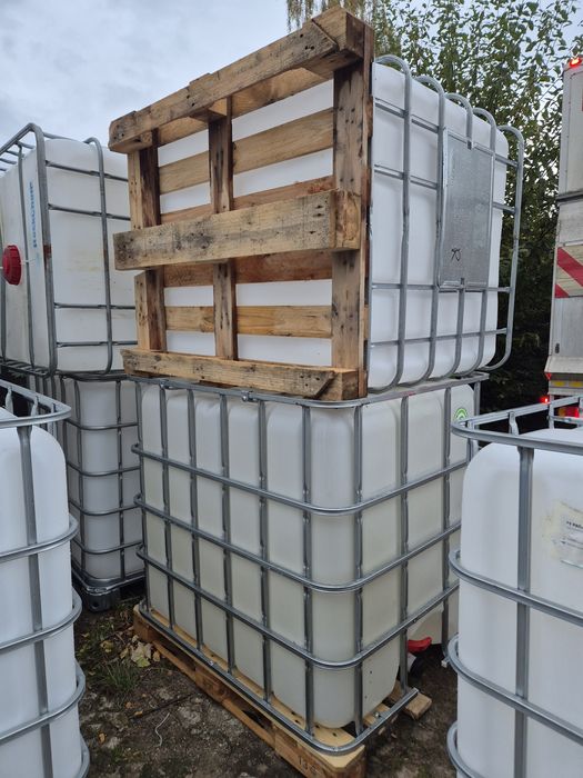 Nowy Mauzer, Mauzery pojemnik 1000 litrów na deszczówkę,